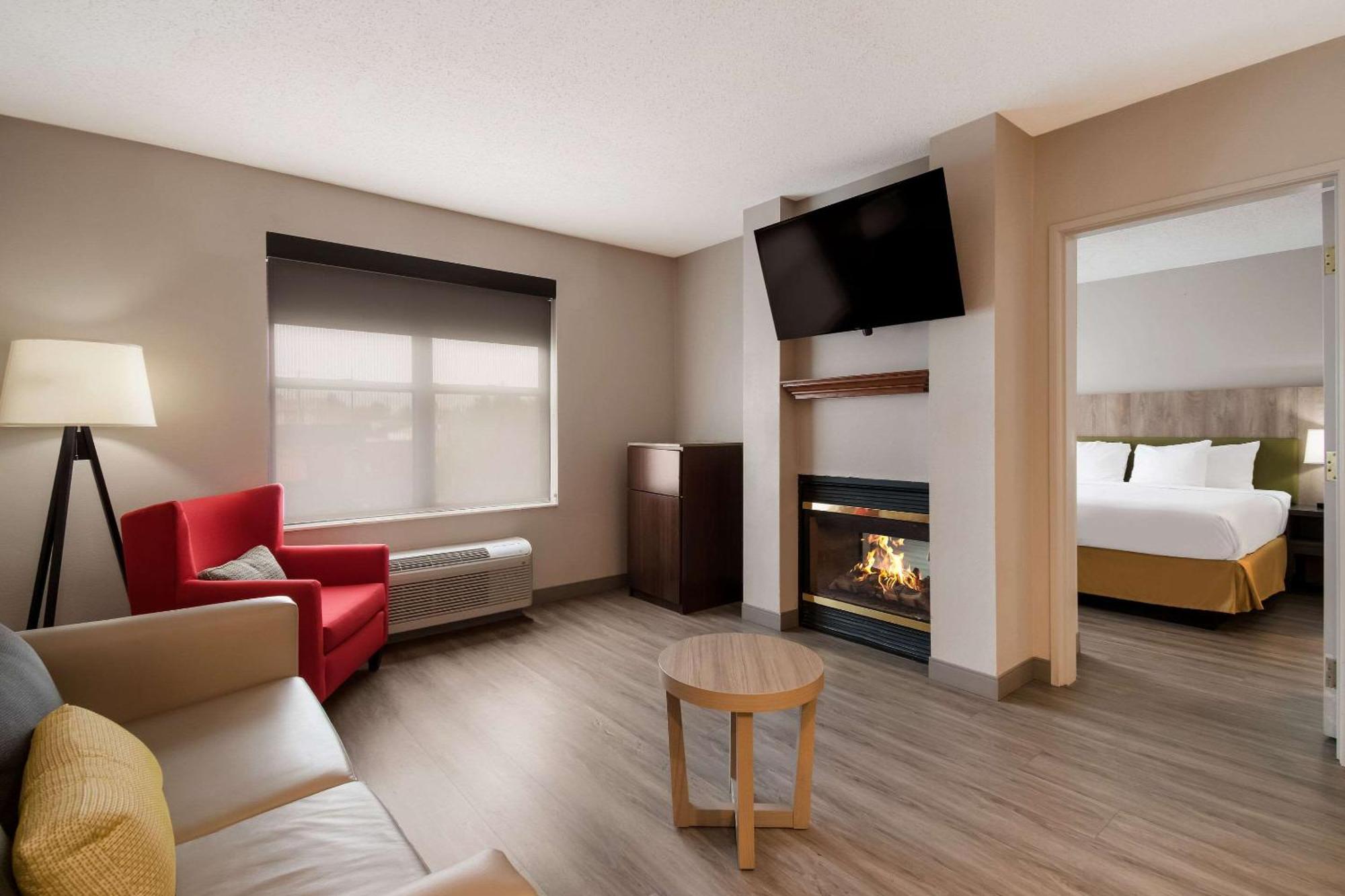 Country Inn & Suites By Radisson, Harrisburg Northeast - Hershey Екстериор снимка