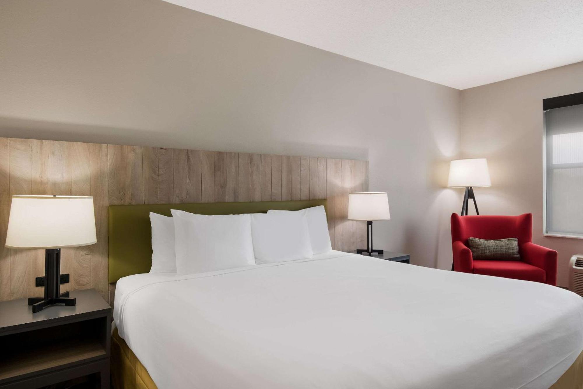 Country Inn & Suites By Radisson, Harrisburg Northeast - Hershey Екстериор снимка